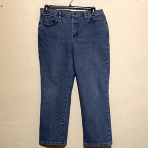 Lee Jeans Blue Med Wash Stretchy Straight Relaxed Fit at The Waist Size 14P LOGO